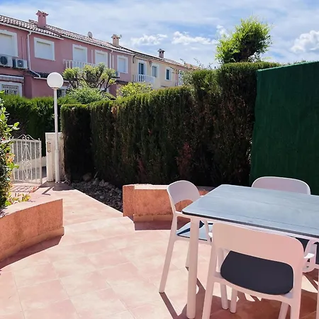 Encantador Adosado En - Ideal Vacaciones - Es-373-37 Casa de Férias *